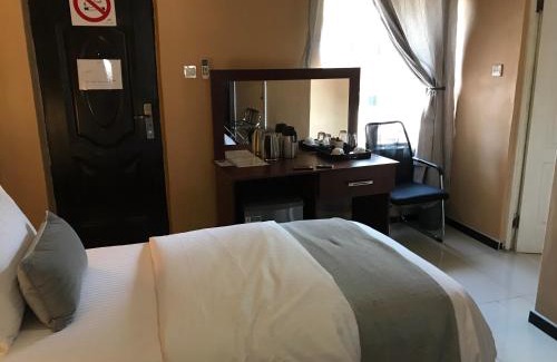 Central Bed & Breakfast | MLK B&B