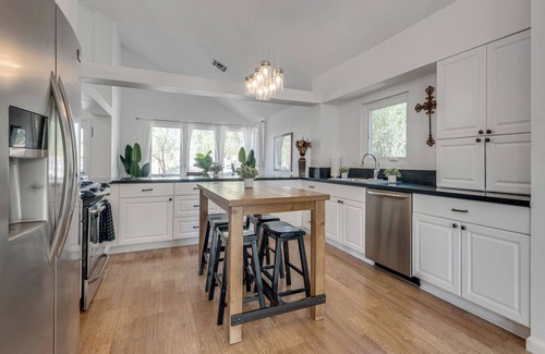 Green Valley House | Mntn VIEW! Private Expansive Yard. Htd POOL, SPA BBQ, Pets OK