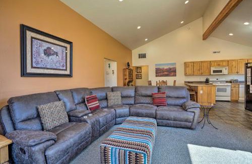 Moab South Valley House | Moab Townhome with Pool Access and Stunning Mtn Views!