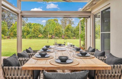 Moama House | Moama on Clarke - Echuca Holiday Homes
