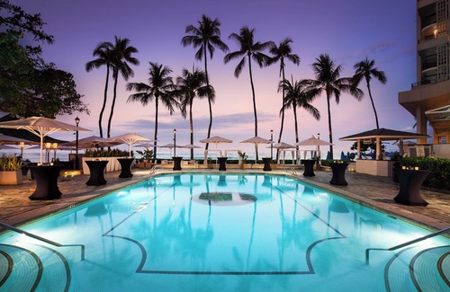 Waikiki Resort | Moana Surfrider, A Westin Resort & Spa, Waikiki Beach