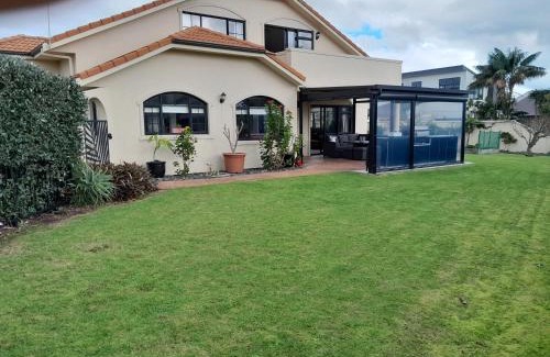 One Tree Point House | Moana Vista