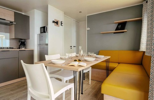 Wanroij House | Mobil-home | Premium | 3 Ch. | 6 pers. | Terrace Lounge | A/C | TV