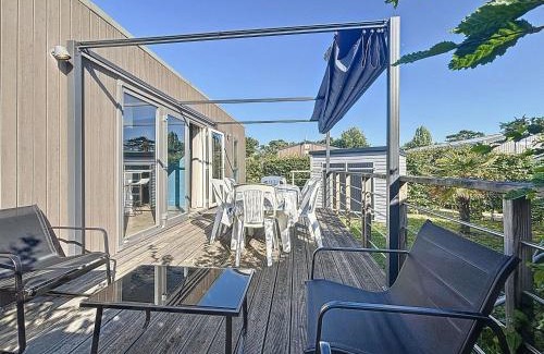 Jullouville-les-Pins House | Mobil-home spacieux 6 pers, 3 ch, 2 sdb, proche plage - FR-1-361A-98