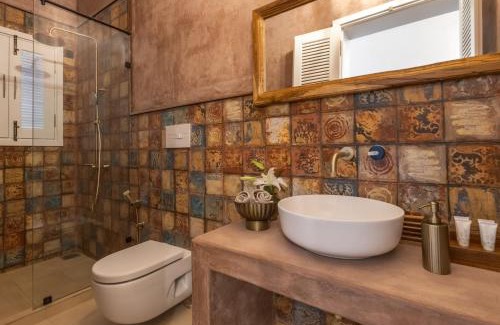 Anjuna Villa | Mobile Offer! Private Pool Luxury Villa - Near Vagator Anjuna Beach