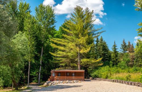 Liptovska Sielnica Other | Mobilný domček na brehu Liptovskej Mary