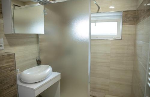 Hradec Kralove Apartment | Moderní velký byt 2+kk u soutoku