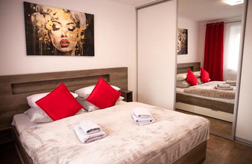 Hradec Kralove Apartment | Moderní velký byt 2+kk u soutoku