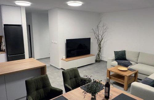 Rajecke Teplice Apartment | Moderný apartmán NAVIA Rajecké Teplice obklopený nádhernou prírodou a wellness