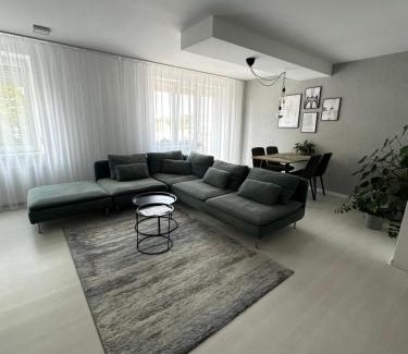 Piestany Apartment | Moderný apartmán v centre Piešťan