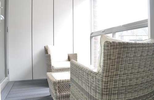 Ferndale Apartment | Modern 1BD Flat w Balcony Heart of Brixton