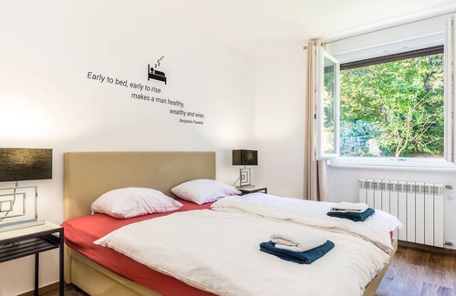 Donji Grad Apartment | Modern 2bdr Apartment in Old Town- Best Location