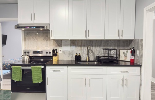 Forest Grove Apartment | Modern 2BR, A min walk to Indian Lake, 1st Floor