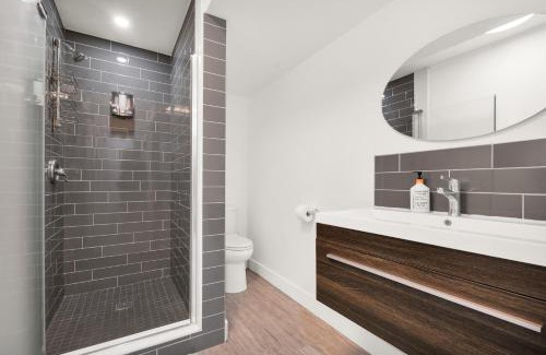 Doon South House | Modern 2BR Duplex 3.0 GBPS internet with Parking