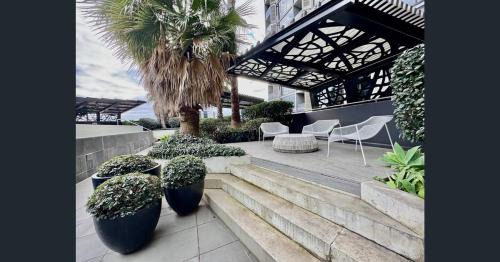 North Melbourne Apartment | Modern 2BR, Gym & Parking