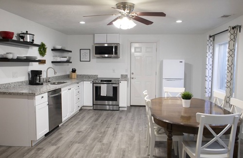 Eagle Mountain Apartment | Modern 3-bedroom Guest Suite by Silicon Slopes