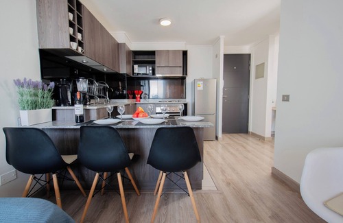 San Joaquin Apartment | Modern and bright family apartment (close to Carlos Valdovinos subway station).