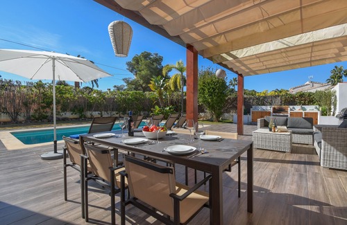 Costa Nova Villa | Modern and comfortable villa in Javea, Costa Blanca, Spain with private pool for 4 persons