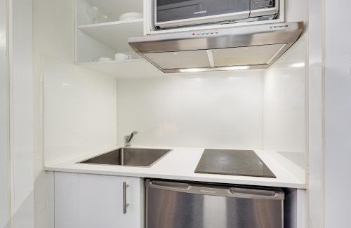 Haymarket Apartment | Modern and Cosy Sydney CBD Studio in Central