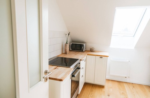 Garßen Apartment | Modern and cozy apartment with WiFi, all payment methods, craftsmen