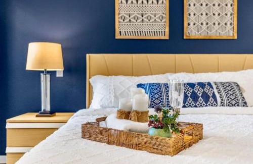 Sammamish House | Modern and Relaxing Lake Sammamish View House