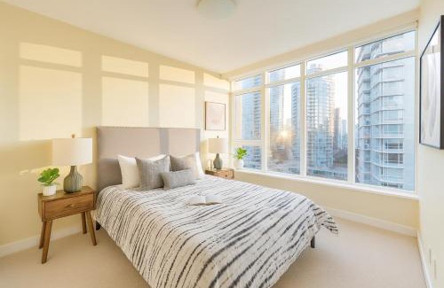 Coal Harbour Apartment | Modern and Spacious 2BR Apartment in Coal Harbour