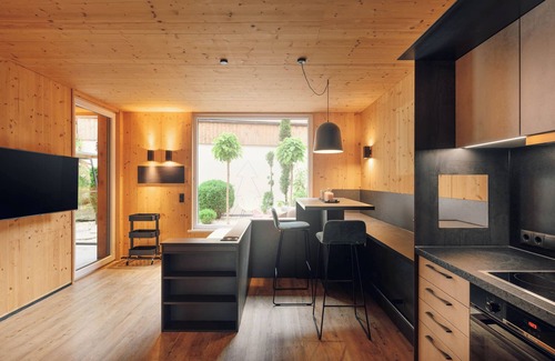 Neustift Im Stubaital Apartment | Modern apartment made of wood