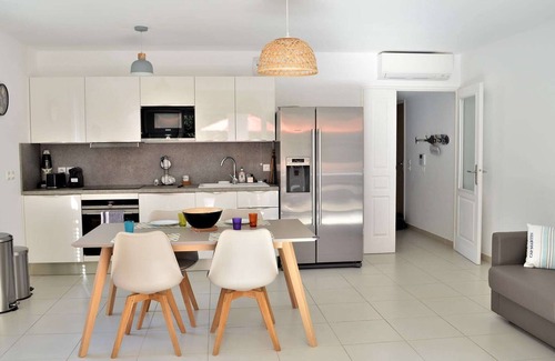 Cavalaire-sur-Mer Apartment | Modern Apartment with Pool, Terrace & A/C - 500m from Beach, Cavalaire-sur-Mer