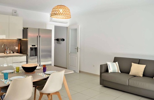 Cavalaire-sur-Mer Apartment | Modern Apartment with Pool, Terrace & A/C - 500m from Beach, Cavalaire-sur-Mer