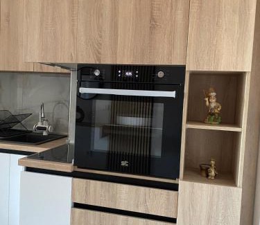 Kisela Voda Apartment | Modern Apartment A&F in Center Skopje