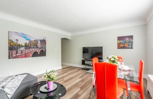 Hamilton Apartment | Modern Apartment - Corktown Hamilton