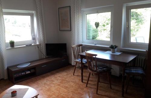 Niederberndorf Apartment | Modern Apartment in Sellinghausen with Terrace