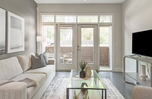 NoDa Apartment | Modern Apartment in Prime Location (ID9376X34)