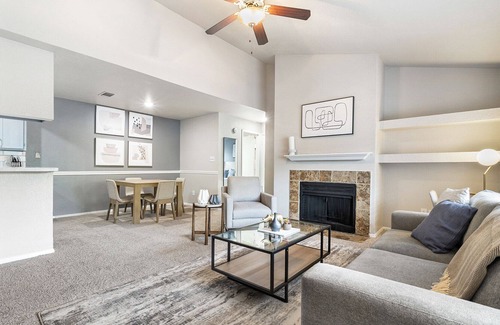 Wells Branch Apartment | Modern Apartment in Prime Location (ID9130X25)