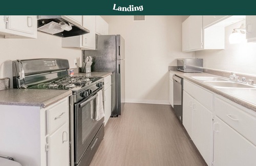 Northeast Heights Apartment | Modern Apartment in Prime Location (ID7515X32)