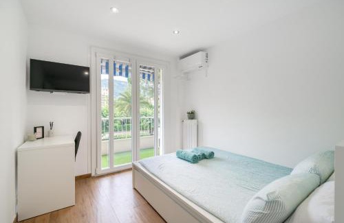 Pasteur Apartment | Modern apartment, steps from tramway
