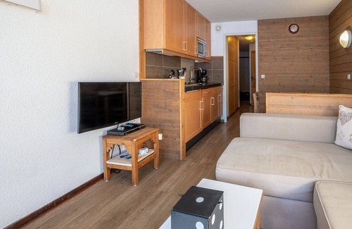 Les Esserts Apartment | Modern apt 5 ppl, balcony with ski runs view