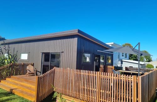 Kinloch House | Modern bach ideal for rest and relaxation