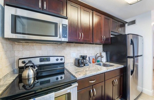 Santa Barbara Estates Apartment | Modern Beach Town Apt Steps From Trendy Atl Blvd