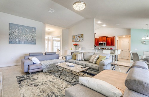 Oakland Hills Cottage | Modern Canalfront Home in Rotonda West w/Lanai!