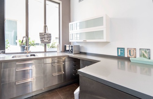Tel Aviv Apartment | Modern Charm Balcony Retreat by Sea N Rent