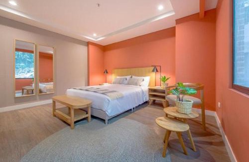 Los Naranjos Apartment | Modern Comfort in El Tesoro Medellín 301