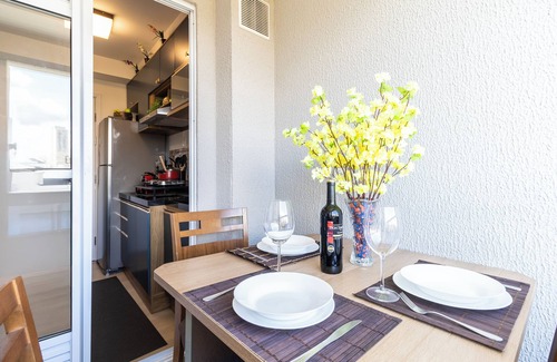 Jardim Aeroporto Apartment | Modern, complete with Office, AC, and Gym