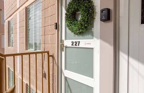 Canas Apartment | Modern Condo! Ideal for family travel