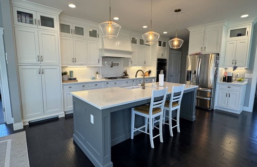 Bloomington House | Modern farm house escape. Family friendly, spacious, and quiet!