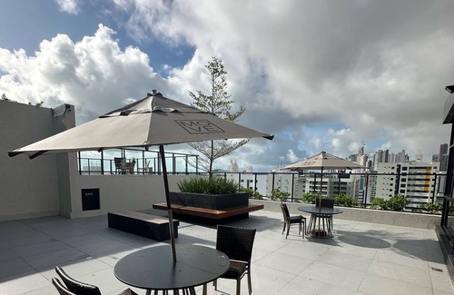 Tambau Apartment | Modern flat — 300m from the beach