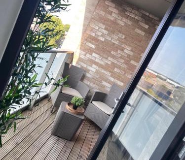 Poplar Apartment | Modern Flat Canary Wharf, close to Central London