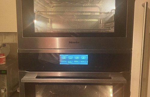 Trondheim Apartment | Modern flat with AC 3-bedrooms and balcony.