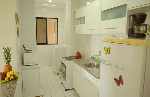Armacao Apartment | Modern fully-furnished apartment with swimming pool, gym and game room.