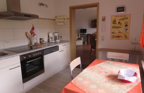 Waldsolms Apartment | Modern granny unit in calm location